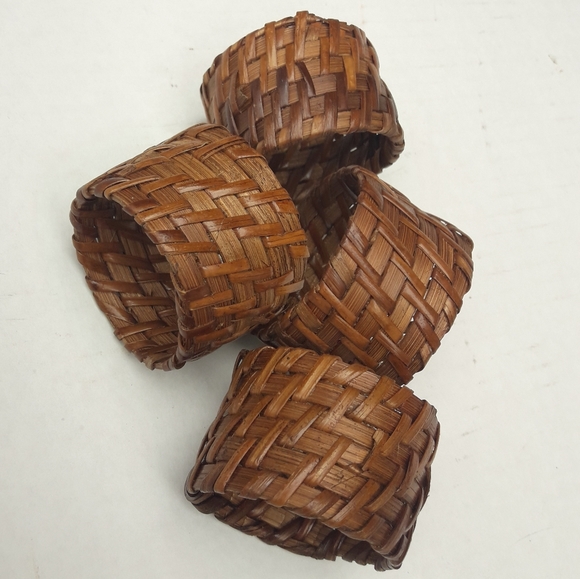Wicker Napkin Rings Woven Basket Weave Holders - Picture 2 of 9
